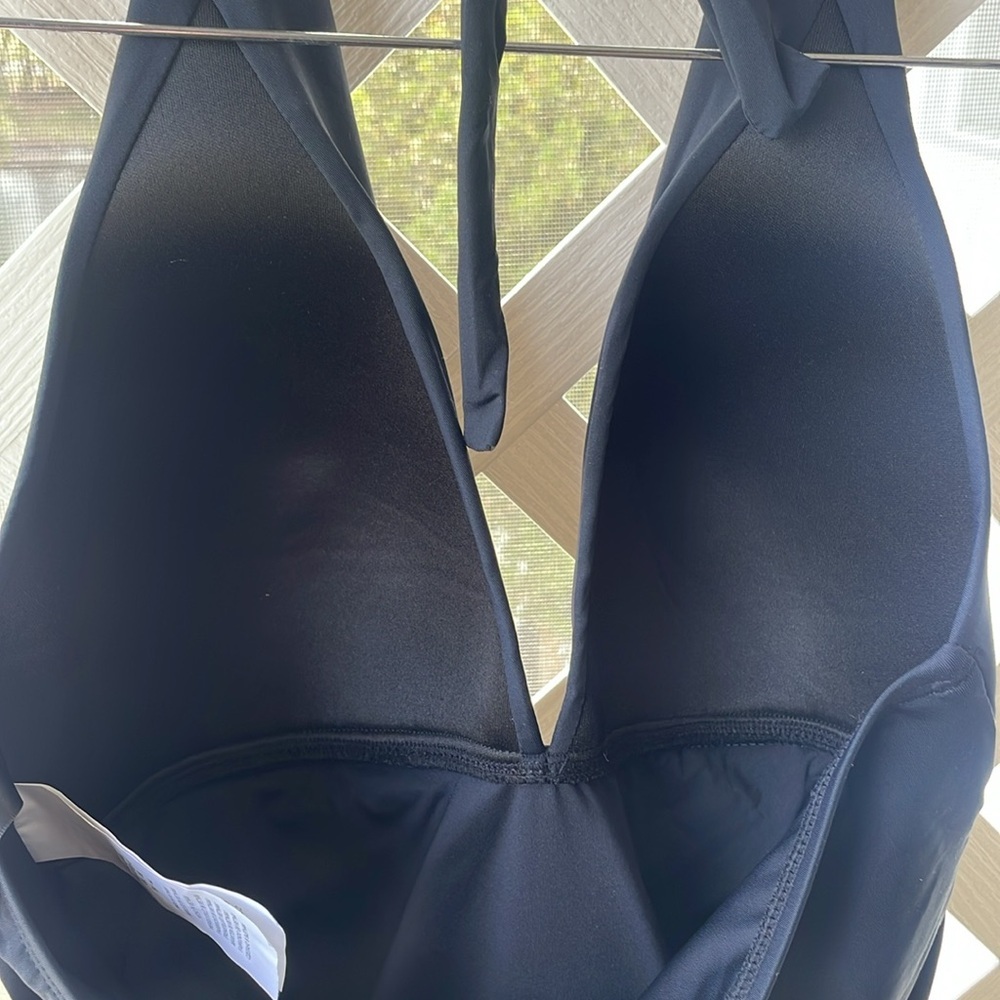 La Blanca ‘Island Goddess’ Halter Tankini Top - Picture 7 of 11